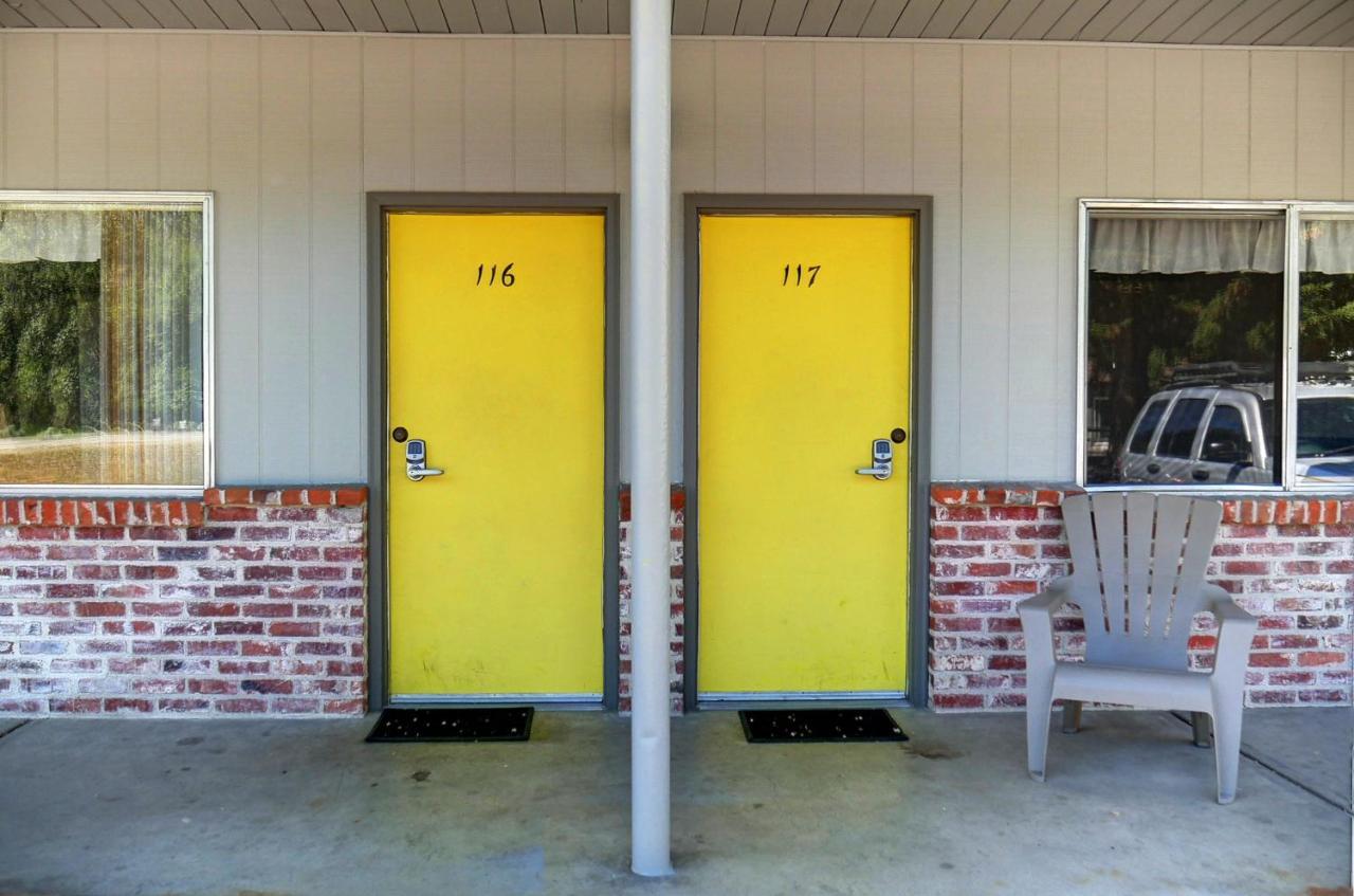 Idle A While Motel Twisp Exterior foto